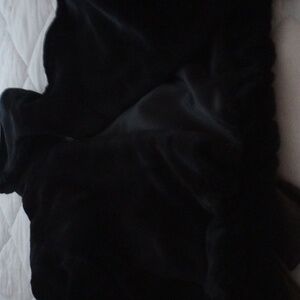 Unreal fabulous furs